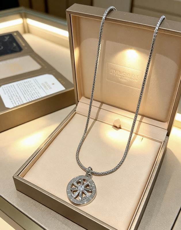 Bvlgari Necklace 05yxs32